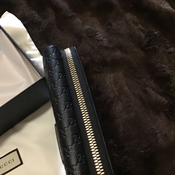 NEW!! Gucci Microguccissima Black Zip Around with front snap wallet - Picture 4 of 9